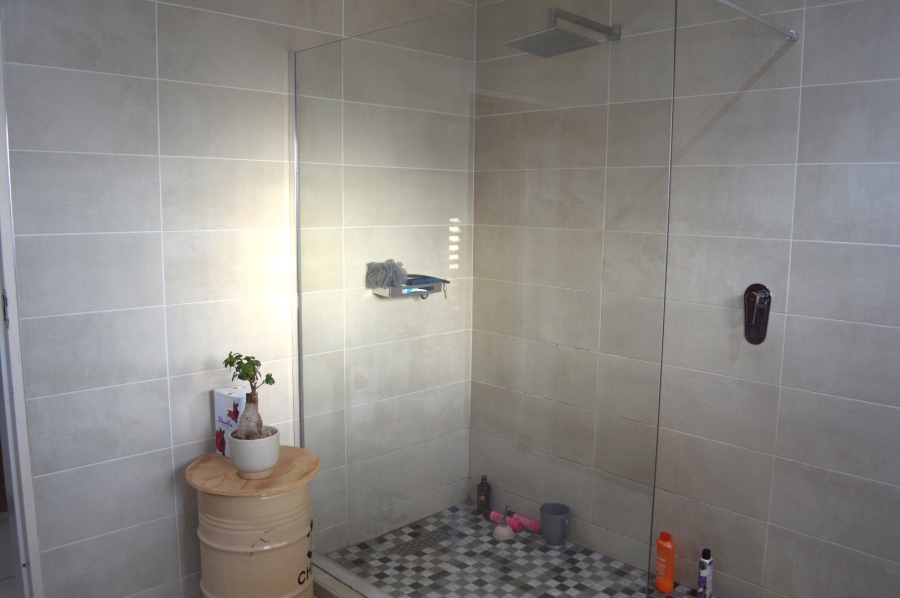 4 Bedroom Property for Sale in Flamwood North West
